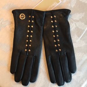 Brand New Genuine Leather Touchscreen Black Gloves w/ Gold Accent